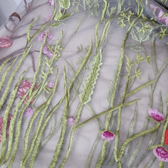 BLUEOXY Floral Embroidered Sheer Gray Mesh Dress Overlay - Size XS/S ** FLAWED - Picture 9 of 16